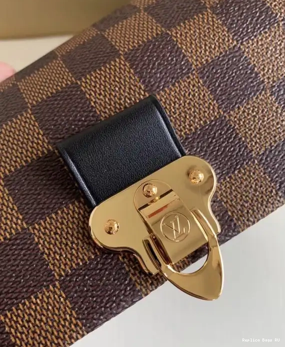 Cheap LOUIS CHAIN WALLET VUITTON VAVIN 0519
